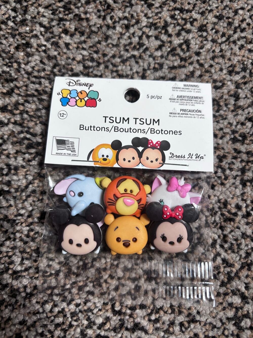 Tsum Tsum/ Disney /Jesse James ~ Dress It Up